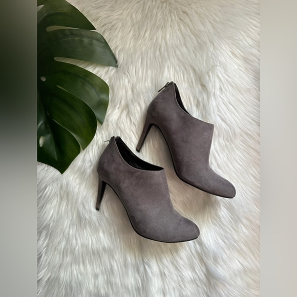 Kelly & Katie Shoes - ❤️ Sexy Katie & Kelly Ankle Boots